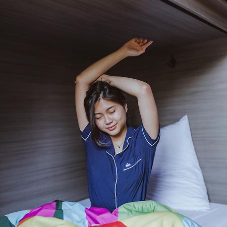 Nomad Hostel Kemang จาการ์ตา ภายนอก รูปภาพ