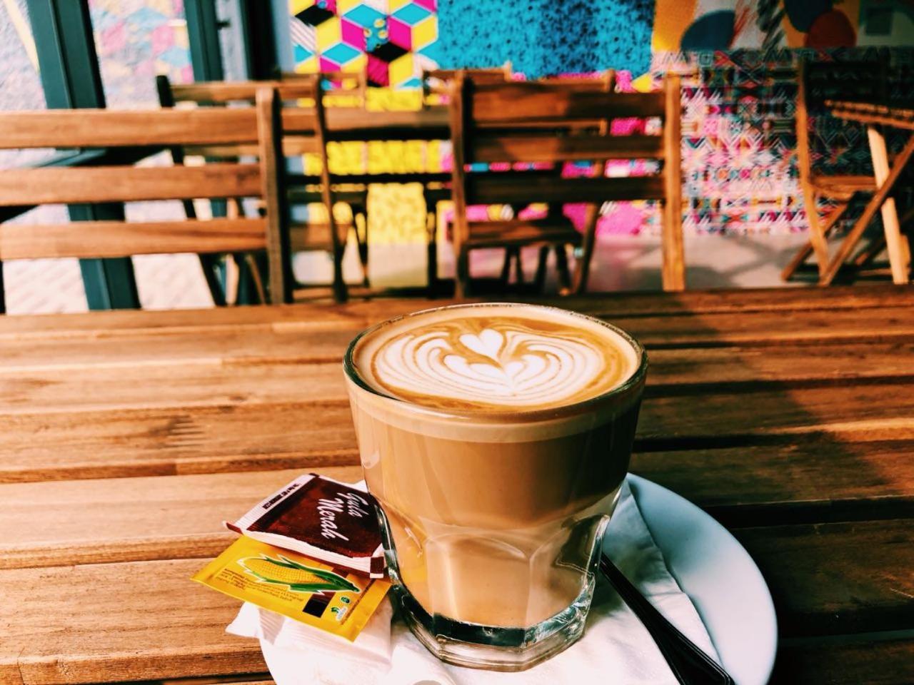 Nomad Hostel Kemang จาการ์ตา ภายนอก รูปภาพ