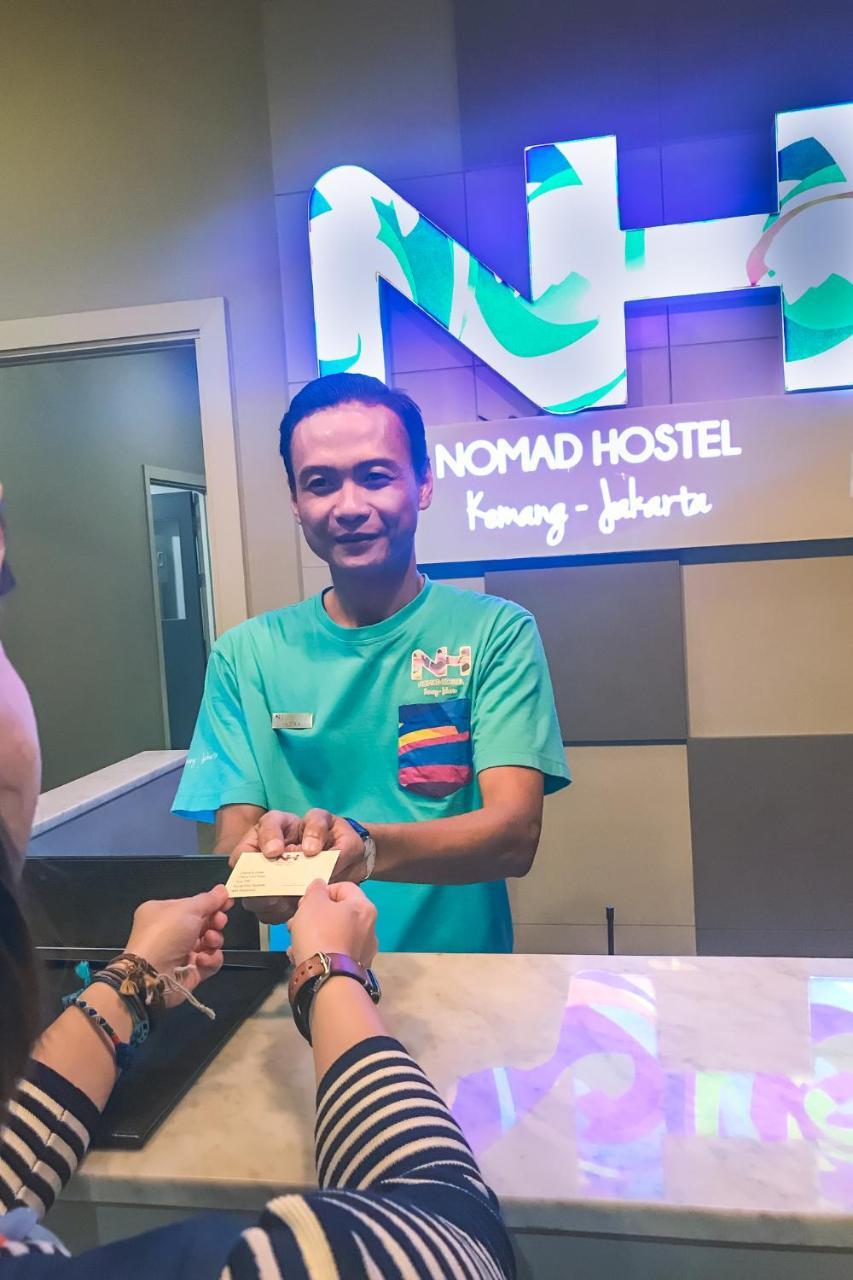 Nomad Hostel Kemang จาการ์ตา ภายนอก รูปภาพ