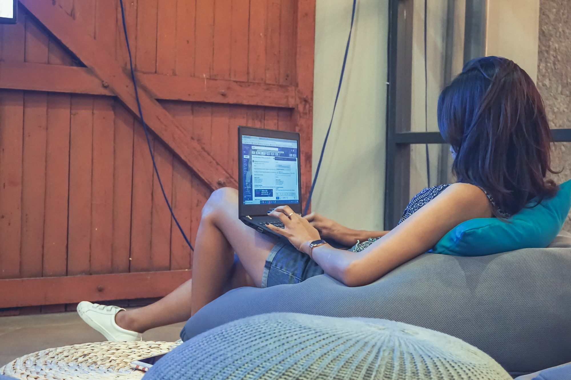 Nomad Hostel Kemang จาการ์ตา ภายนอก รูปภาพ
